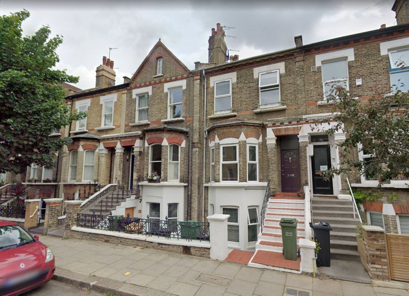 'Friendly house of five in Kilburn' Room to Rent from SpareRoom
