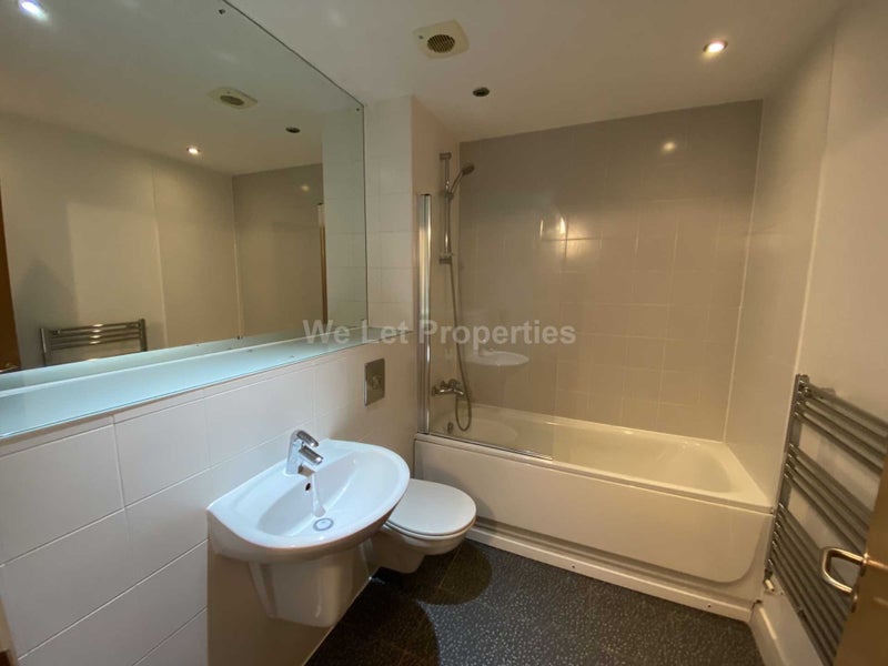 'Room for Rent Castlefield' Room to Rent from SpareRoom