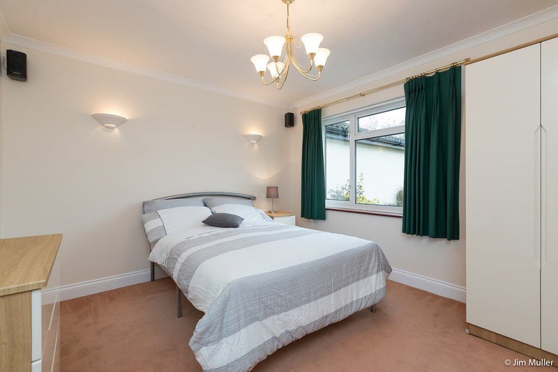 'Double room in luxury house at Bicester' Room to Rent from SpareRoom
