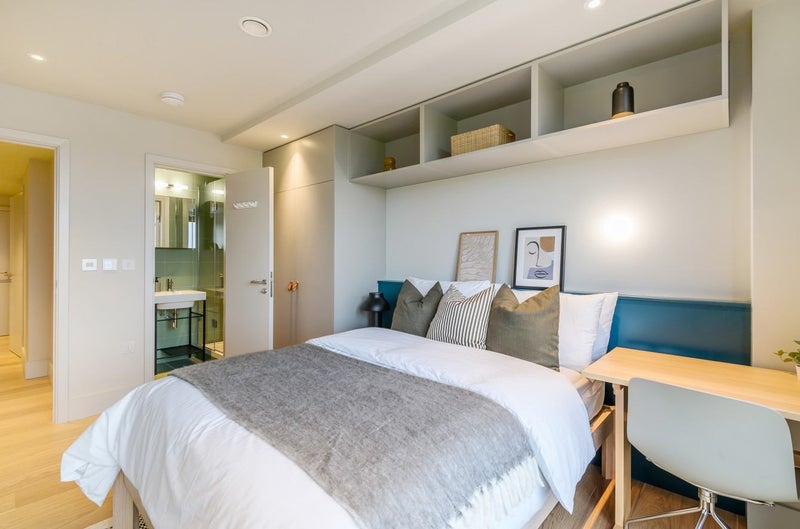 '2 Double Ensuite Bedrooms Available in Camden' Room to Rent from SpareRoom