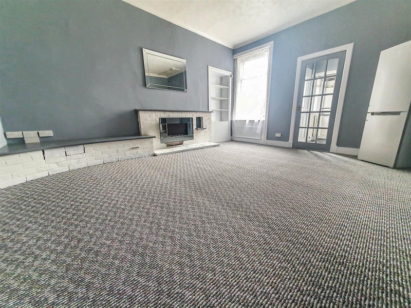 'Lovely 2 bed ground floor flat to let Methil' Room to Rent from