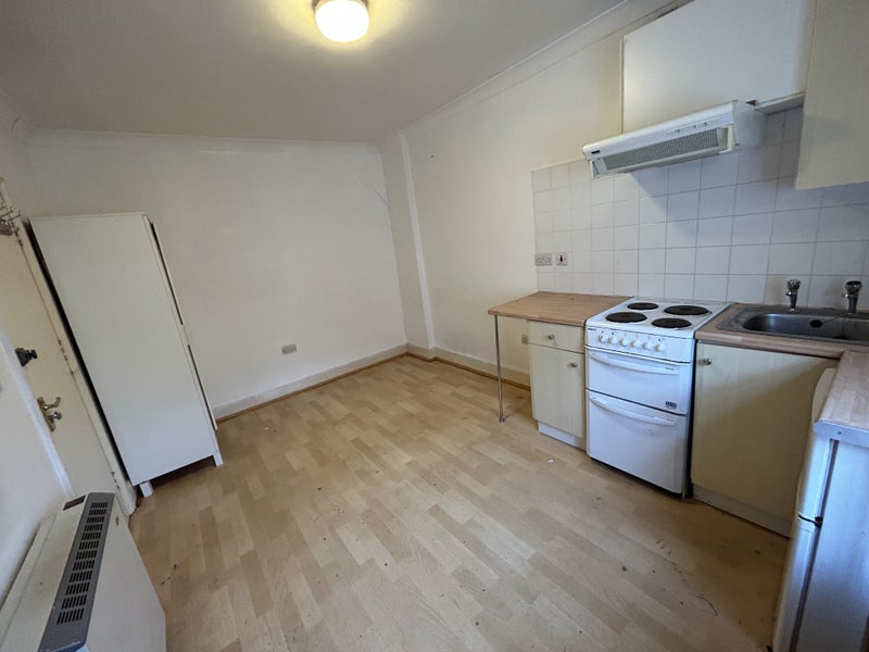 'Bedford Square, Brighton Seafront ' Room to Rent from SpareRoom