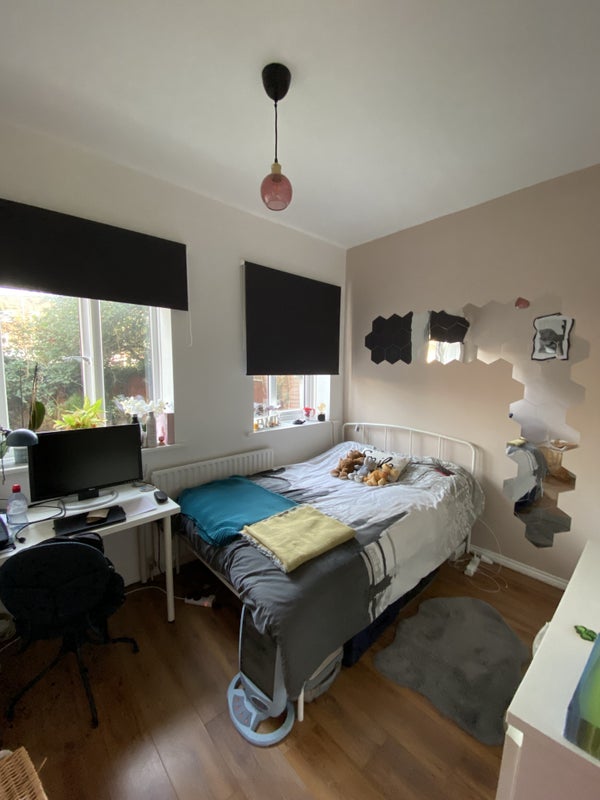 'Double room for rent in West Drayton ' Room to Rent from SpareRoom