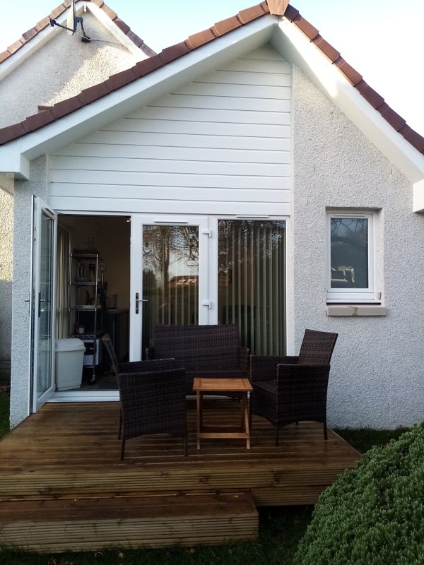 Photo 1: Private Studio - entrance