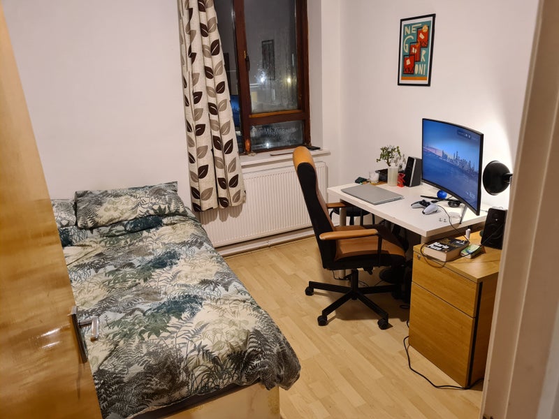 'Room to rent Just off Dalston Junction' Room to Rent from SpareRoom