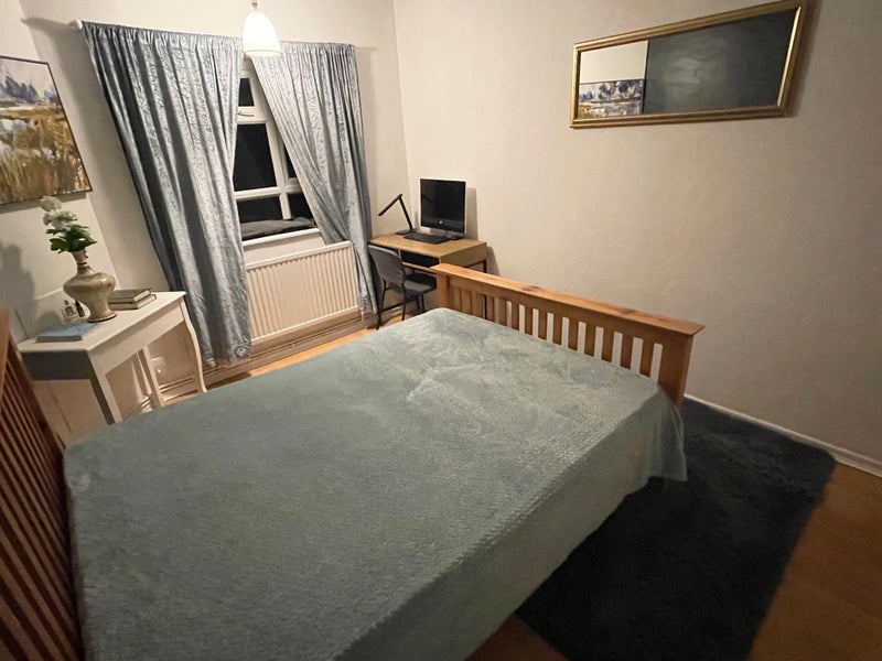 'Furnished double room in Finchley ' Room to Rent from SpareRoom