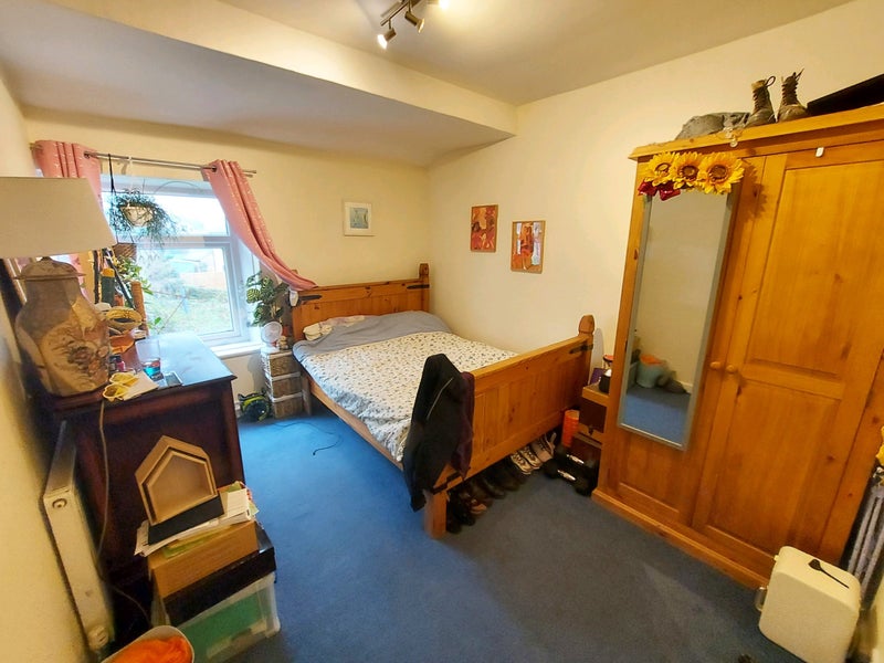Photo 1: Bedroom (will be unfurnished)
