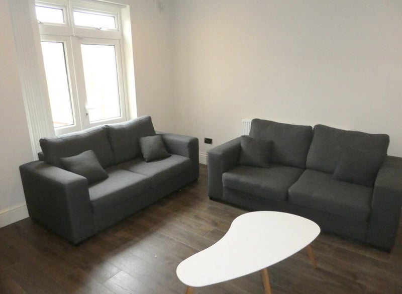 Room To Let 'Room to let in shared house ' Room to Rent from SpareRoom