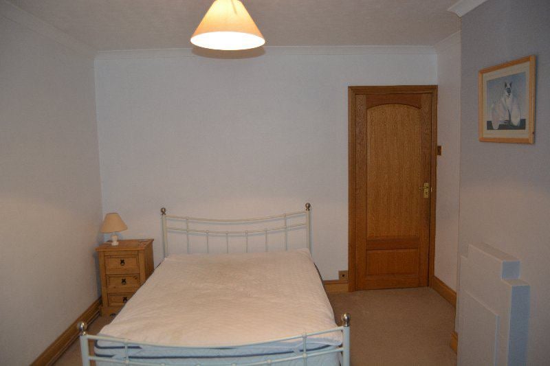 'Double Room in West Chiltington ' Room to Rent from SpareRoom
