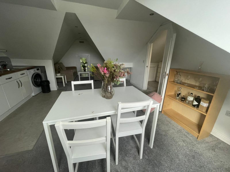 'Beautiful flat Clapham South' Room to Rent from SpareRoom