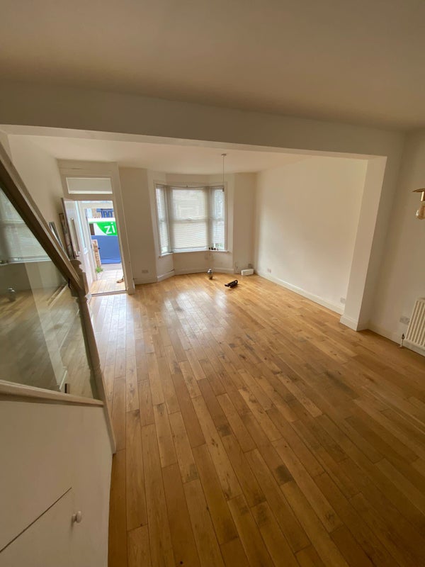 '3 bed in Leyton with garden Available January' Room to Rent from