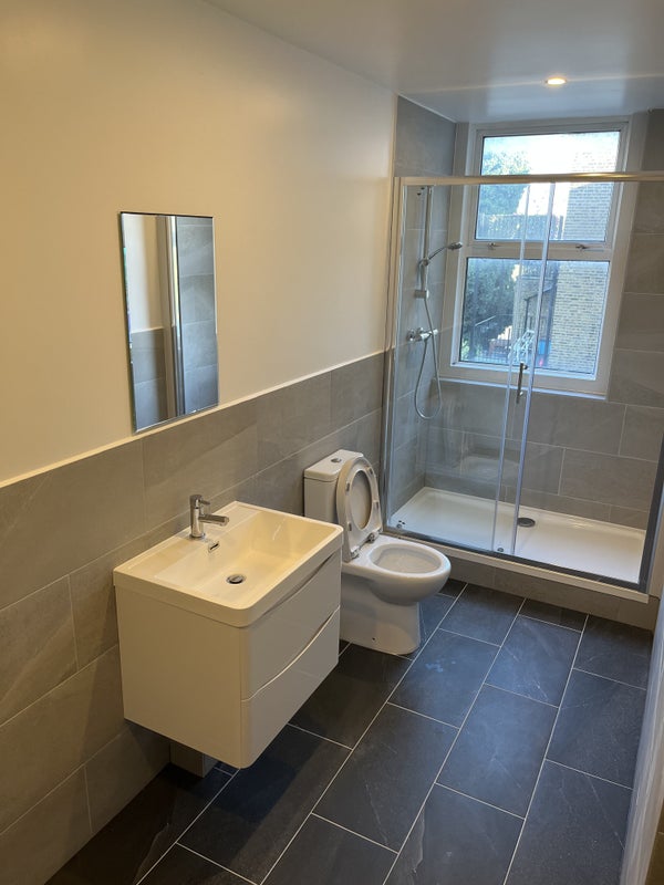 'Elephant And Castle*2Studios' Room to Rent from SpareRoom