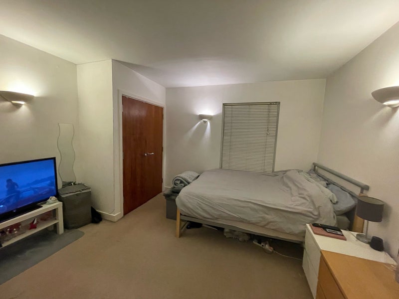 'Ensuite by the river , Woolwich ' Room to Rent from SpareRoom