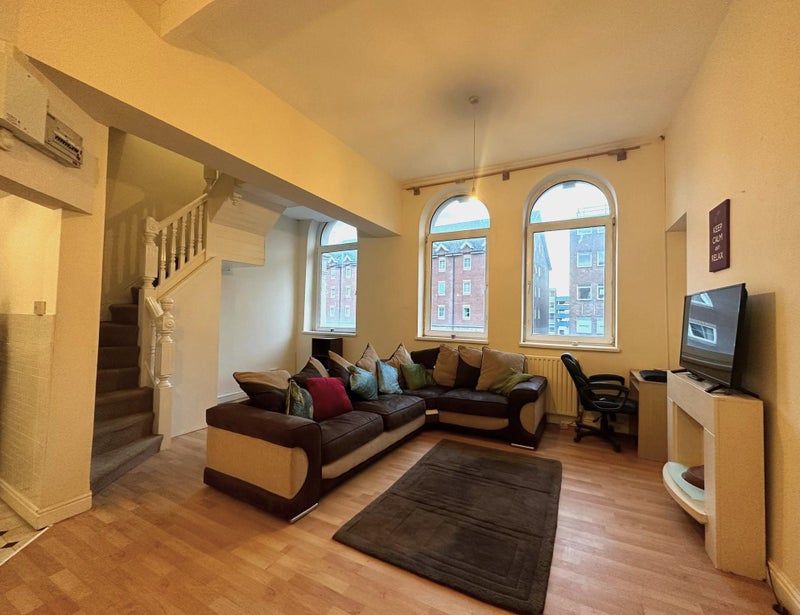 '2 Bedroom Flat in Swansea' Room to Rent from SpareRoom