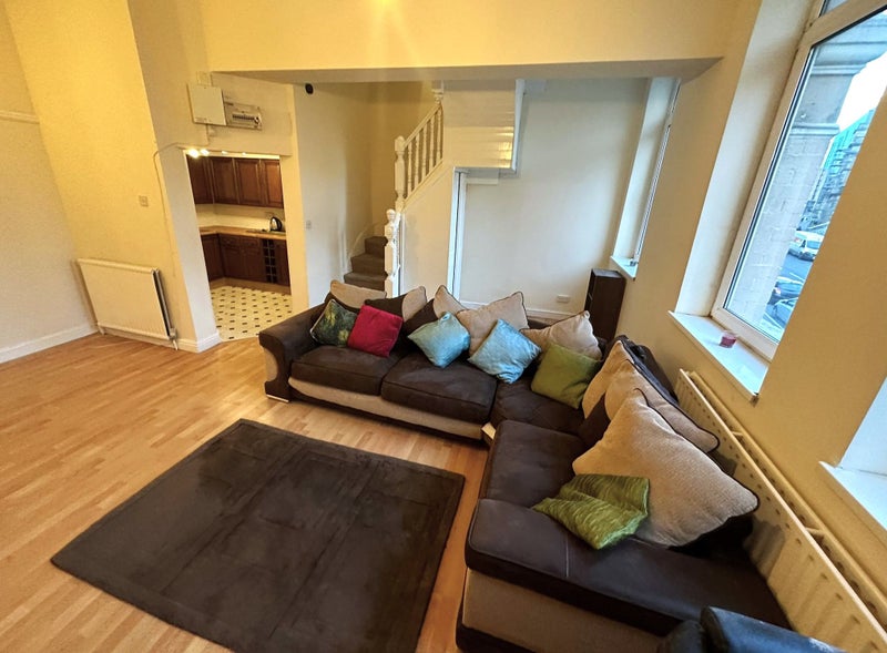 '2 Bedroom Flat in Swansea' Room to Rent from SpareRoom