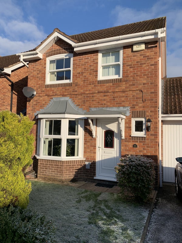 'Room to rent in Hillfield, Solihull' Room to Rent from SpareRoom