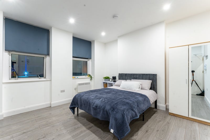 'Elephant And Castle*2Studios' Room to Rent from SpareRoom