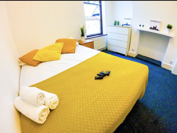 'Nice room in Willesden Junction Harlesden Acton' Room to Rent from