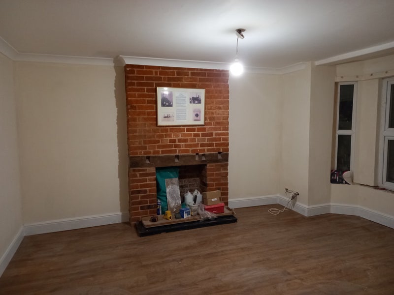 Photo 1: Common area 