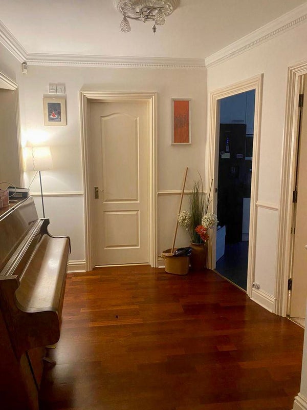 'Double Room near London Bridge Station. ' Room to Rent from SpareRoom