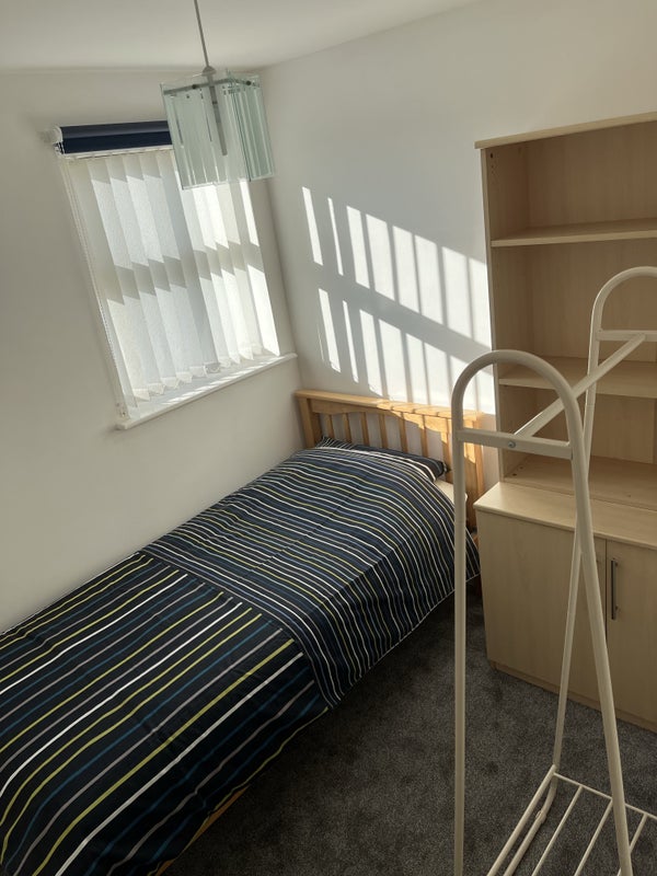 'Single Room Parkstone' Room to Rent from SpareRoom