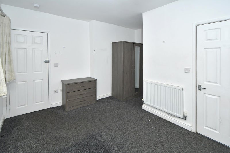 'Large HMO nr Newcastle City Centre' Room to Rent from SpareRoom