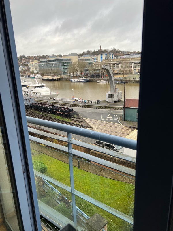 'Fantastic One bedroom over Harbourside ' Room to Rent from SpareRoom