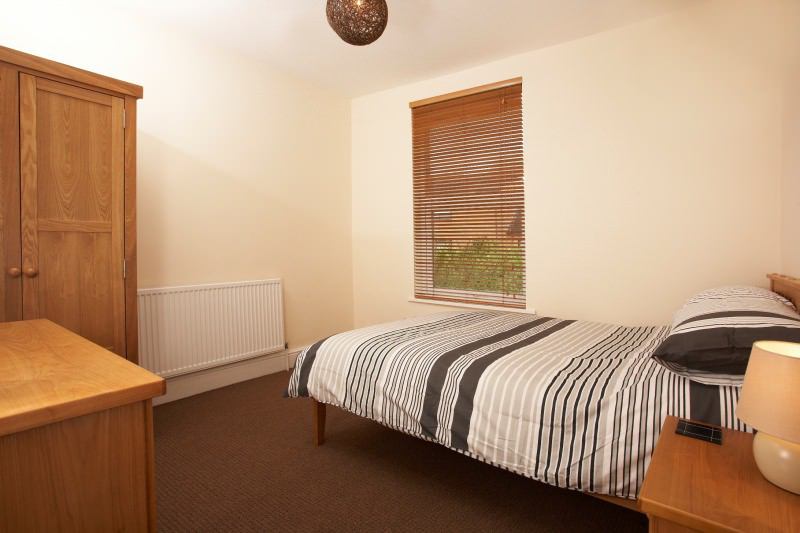 'Room To Rent, All Bills Included, No Deposit,Furn' Room to Rent from