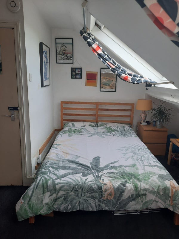 'Double Room Available near Holloway Road' Room to Rent from SpareRoom
