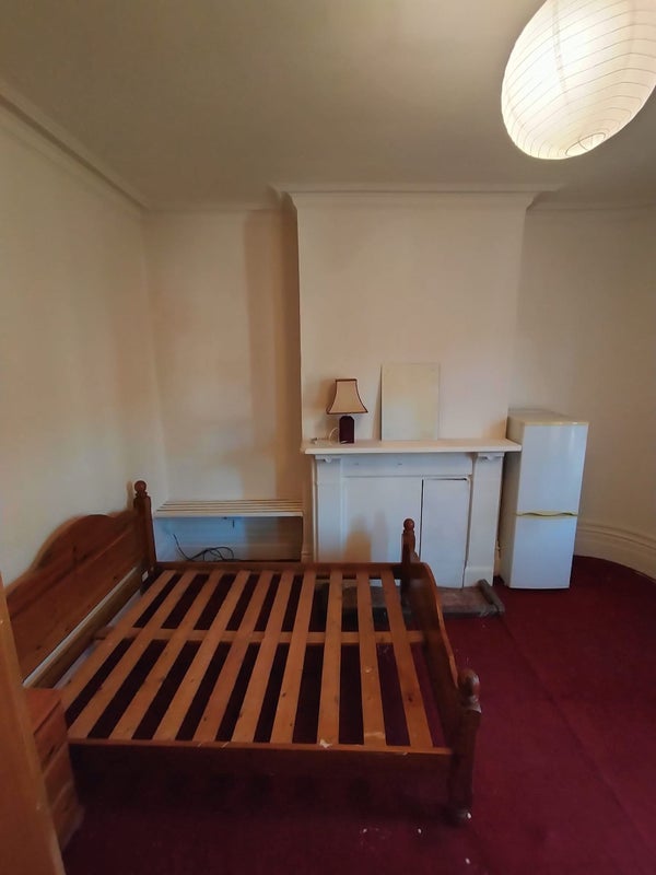 'Hackney/Dalston, E8, Studio Apartment Available ' Room to Rent from