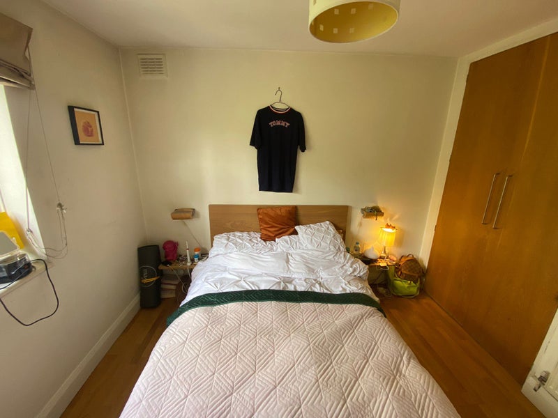 'Double Room in Wimbledon ' Room to Rent from SpareRoom