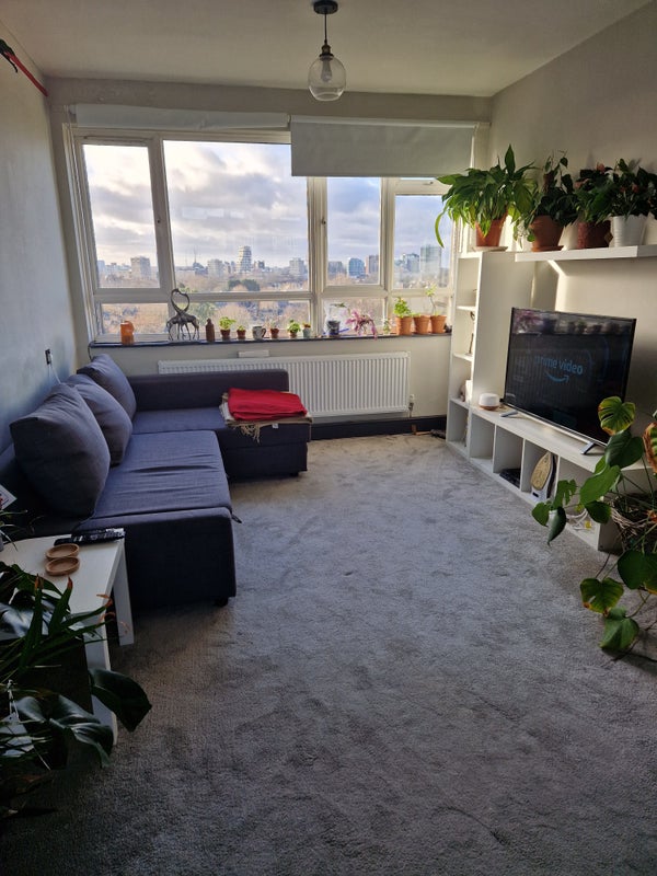 Photo 1: Living room