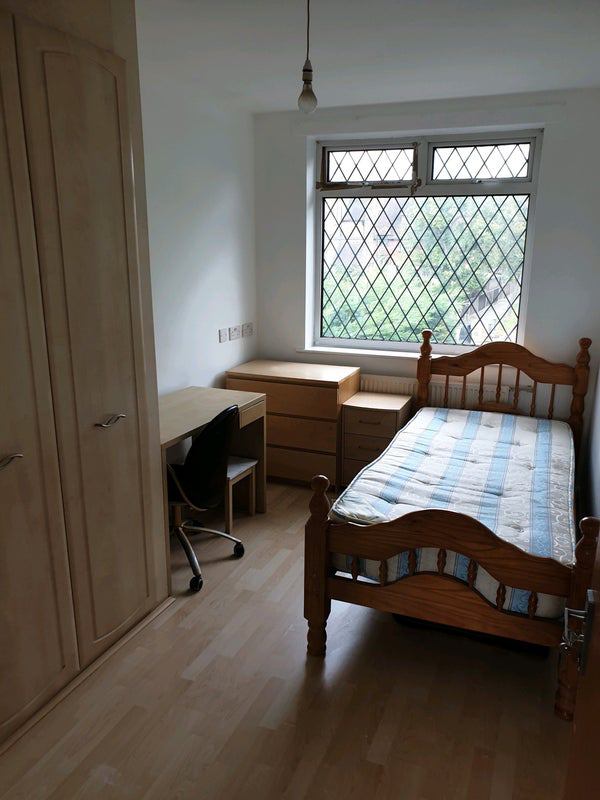 'Brilliant single room Harrow' Room to Rent from SpareRoom