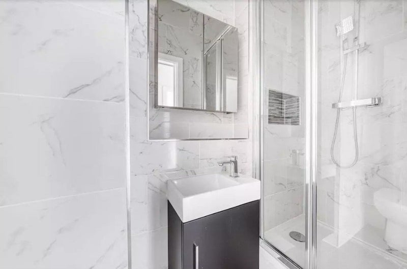 'Beautiful Double Room Ealing Broadway ' Room to Rent from SpareRoom