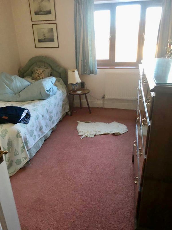 'Low cost Yetminster DT9' Room to Rent from SpareRoom