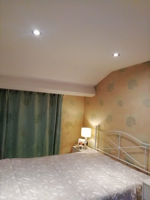 'Lovely single with private garden central Reigate' Room to Rent from SpareRoom