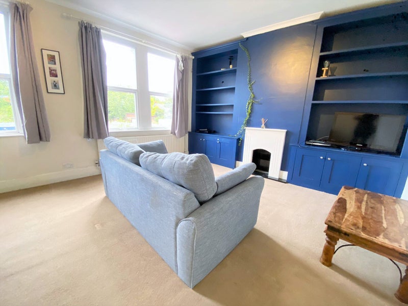 'Kingston Road, Raynes Park, London, SW20 8DT' Room to Rent from SpareRoom