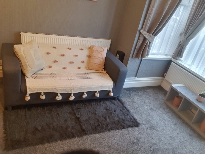 'Self Contained Flat No Deposit ' Room to Rent from SpareRoom