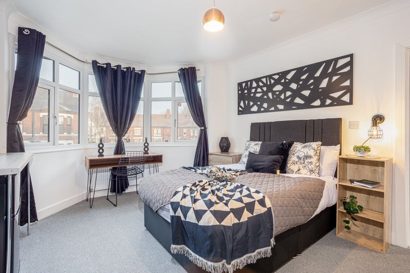 Photo 1: Bedroom 4-available room 