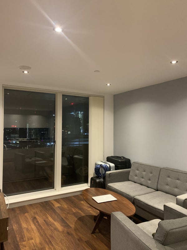 'Double Bedroom Ensuite Room Available' Room to Rent from SpareRoom