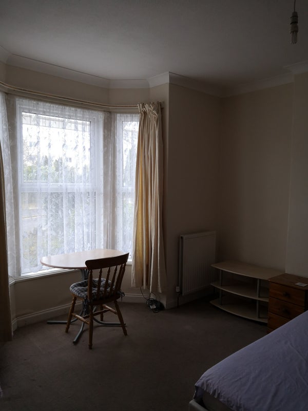 'Large Furnished Double Room, Shanklin' Room to Rent from SpareRoom