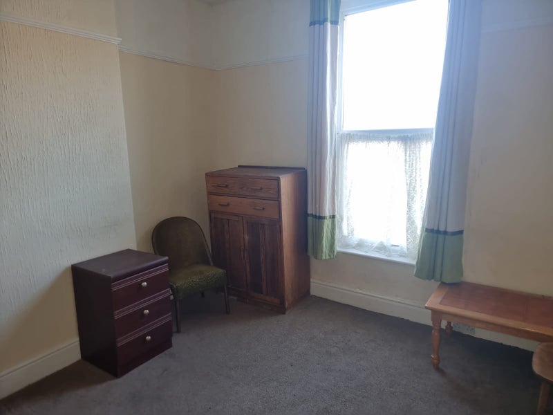 'Studio flat 3 Rawcliffe st ' Room to Rent from SpareRoom