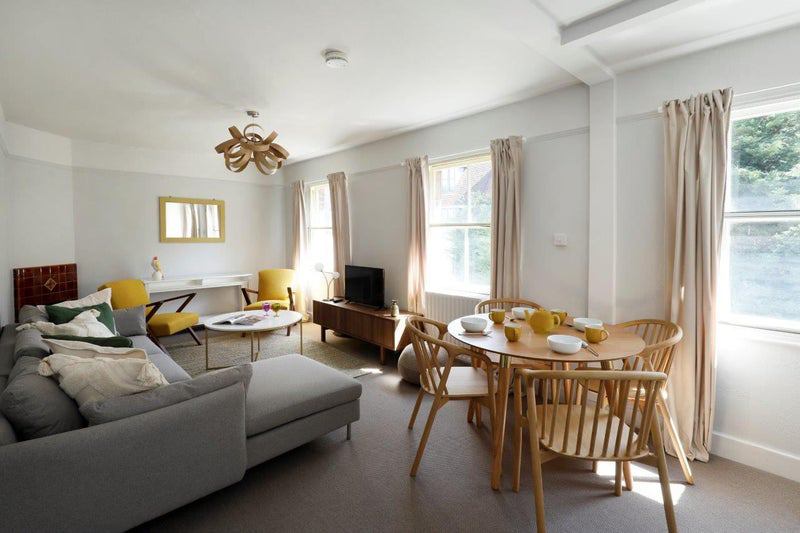 Photo 1: Living / Dining Room