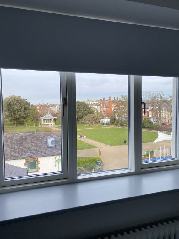 'Room for rent in Warrenpoint, Newry' Room to Rent from SpareRoom