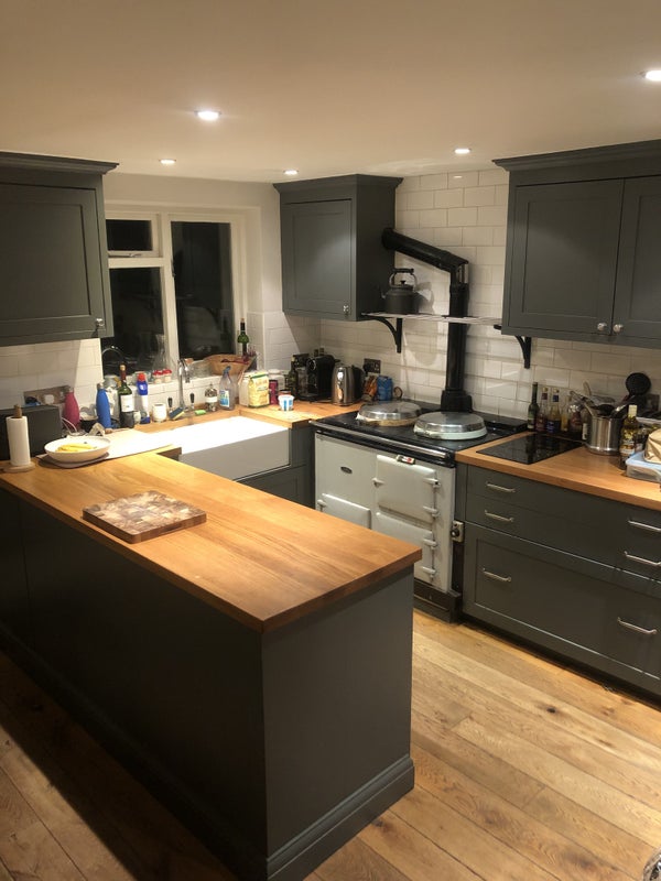 Photo 1: Kitchen