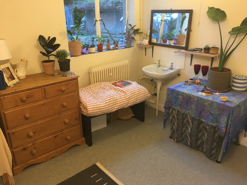 'Sunny Room Beautiful Dartington Estate ' Room to Rent from SpareRoom