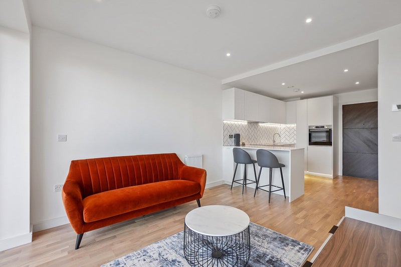 'Studio Flat Located In Southall' Room to Rent from SpareRoom