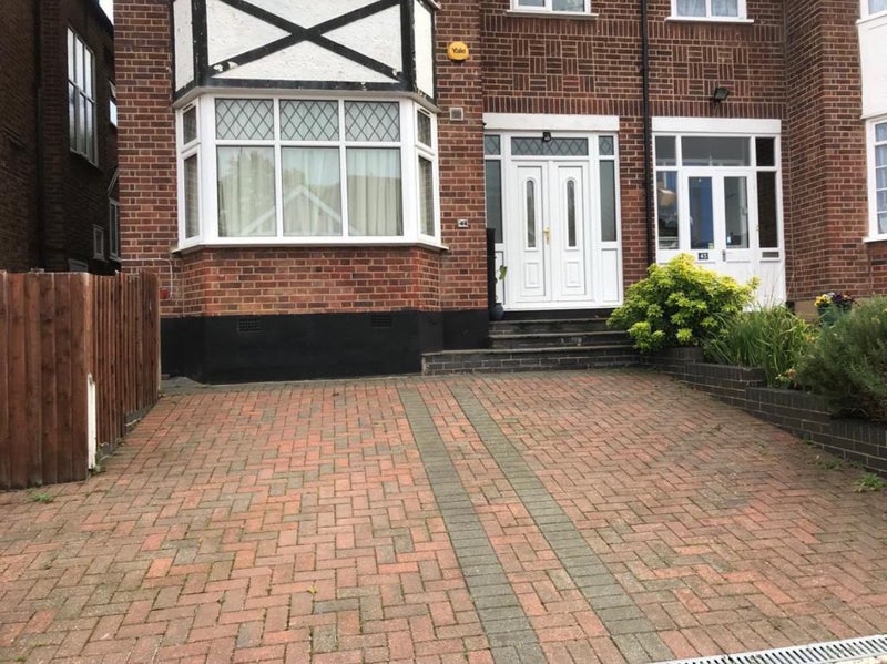 'Quiet flat in Finchley central ' Room to Rent from SpareRoom