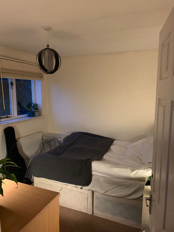 'Cozy room in Marston' Room to Rent from SpareRoom