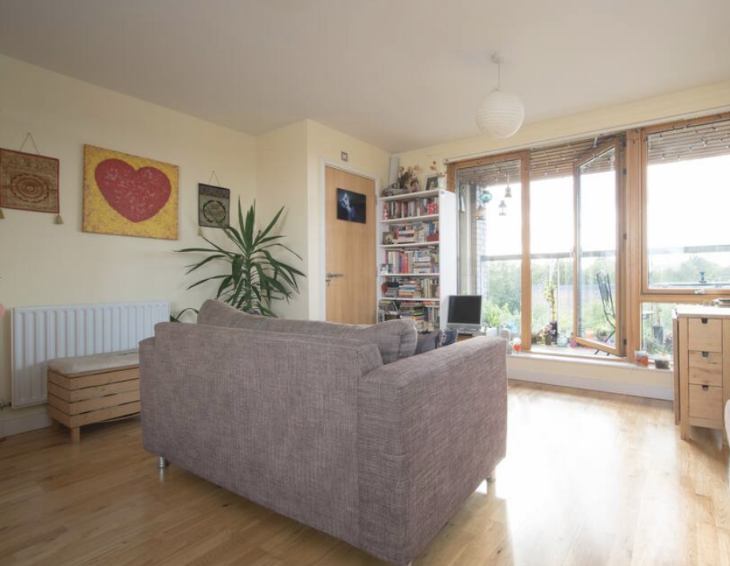 'Bright one bed flat in Hackney Wick ' Room to Rent from SpareRoom